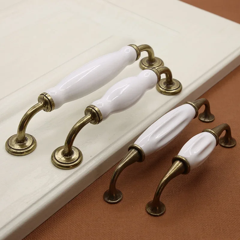 Pegangan pintu furnitur lemari - Restoration Hardware Furniture Used ulasan dan harga